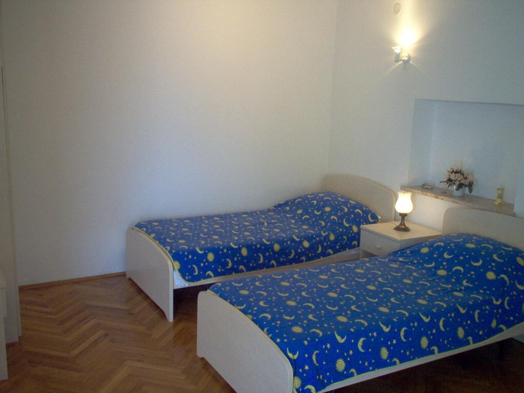 Apartment Karmen トロギール 部屋 写真