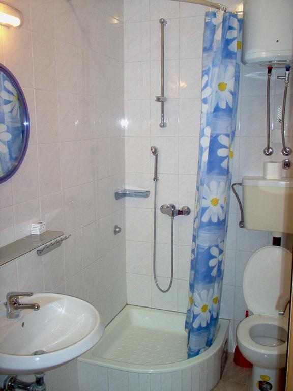 Apartment Karmen トロギール 部屋 写真