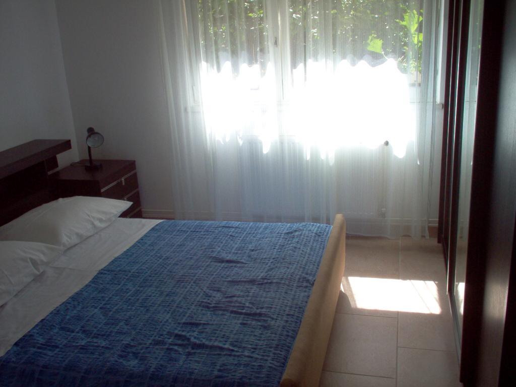 Apartment Karmen トロギール 部屋 写真